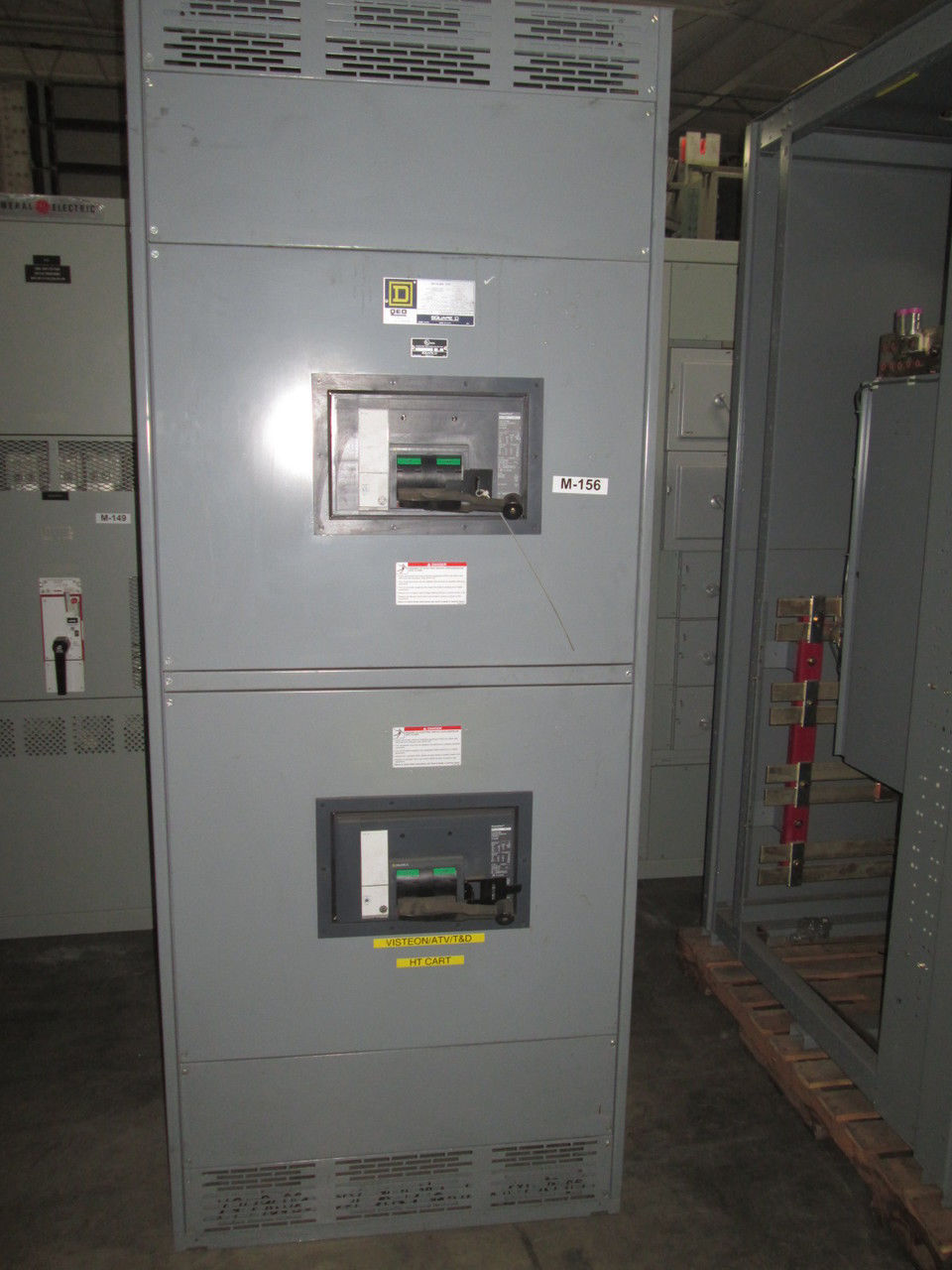 Picture of Square D Power Style Switchboard 3000 Amp 208Y/120 Volt 3 Phase 4 Wire Main Lug Only NEMA 1 R&G