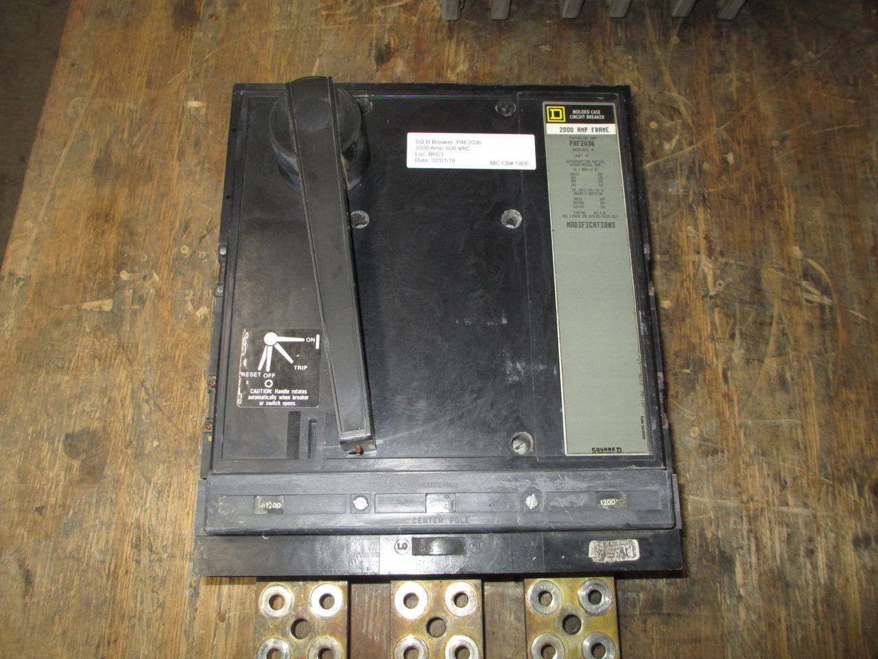 Picture of Square D PAF2036 Circuit Breaker 2000 Amp 600 Volt AC M/O F/M