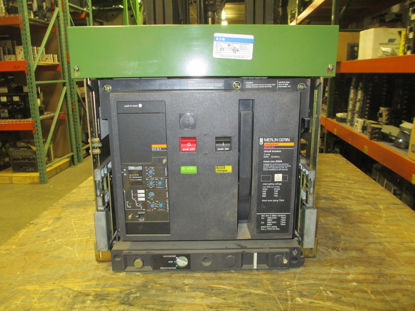 Picture of Merlin-Gerin Masterpact MP20H1 Circuit Breaker 2000 Amp 600 VAC E/O D/O