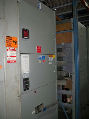 Picture of AMP Series 1200 Amp 3 Phase 4 Wire 480V VLB348-ST Main Fusible panel w/ GFI R&G