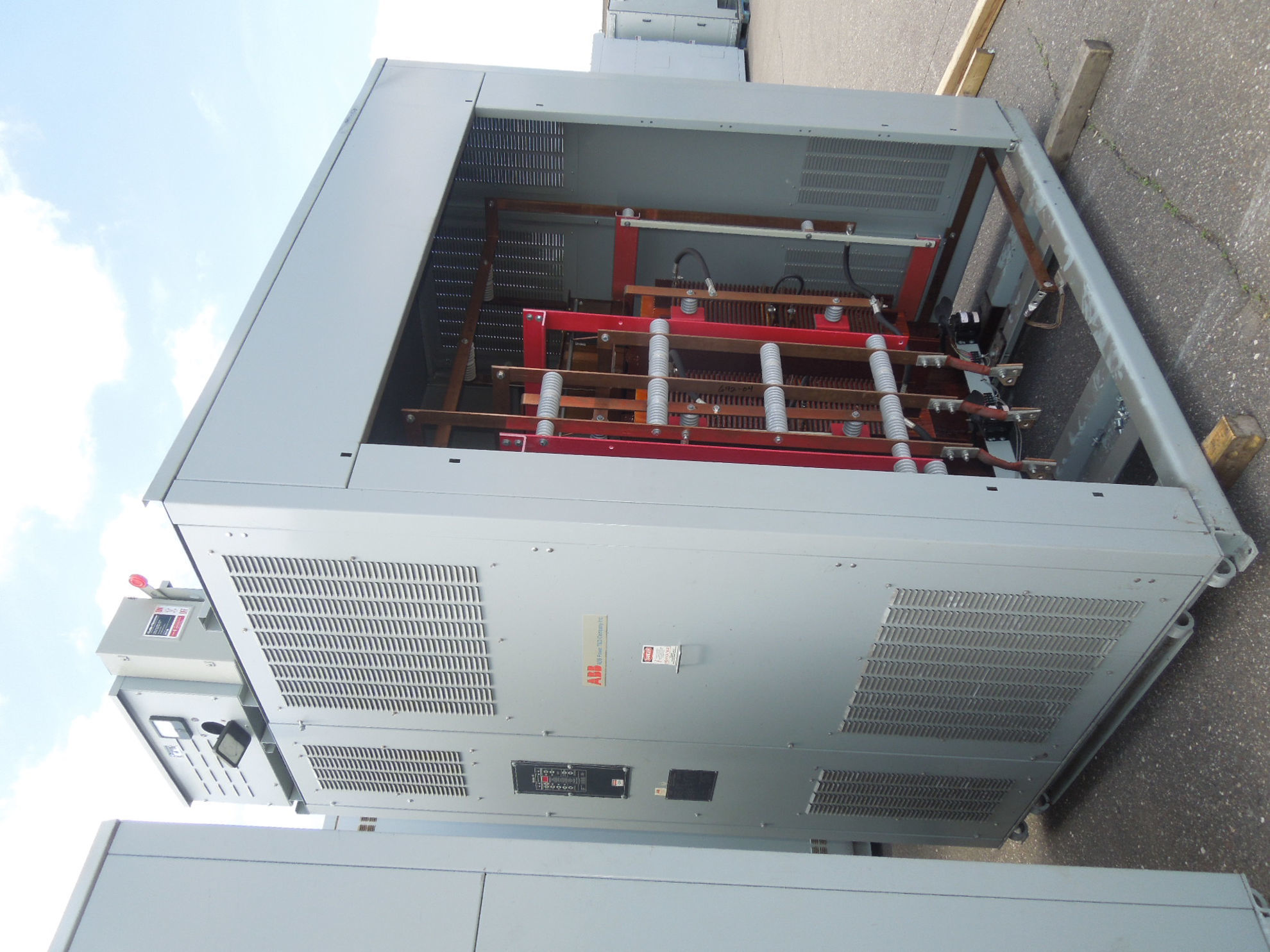 Picture of ABB Medium Voltage Dry Type Transformer | 1500/2000 KVA 12470-480Y/277 Volt | 3 Phase NEMA 1 R&G
