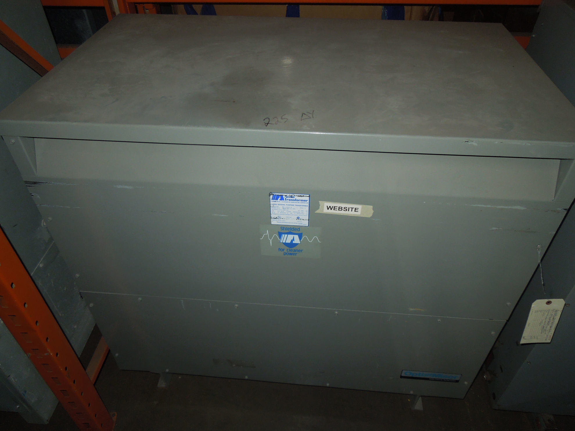 Picture of ACME Low Voltage Dry Type Transformer | 225 KVA 480-208Y/120 Volt 3 Phase | NEMA 1 R&G