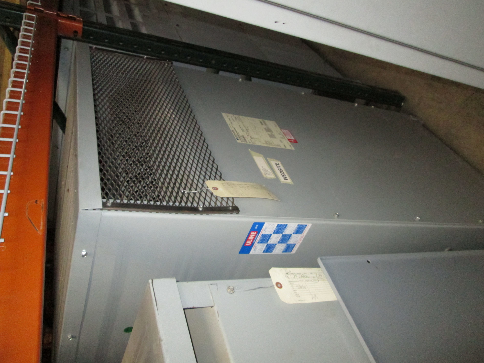 Picture of Komori Low Voltage Dry Type Transformer | 225 KVA 208-220Y/127 Volt | 3 Phase NEMA 1 R&G
