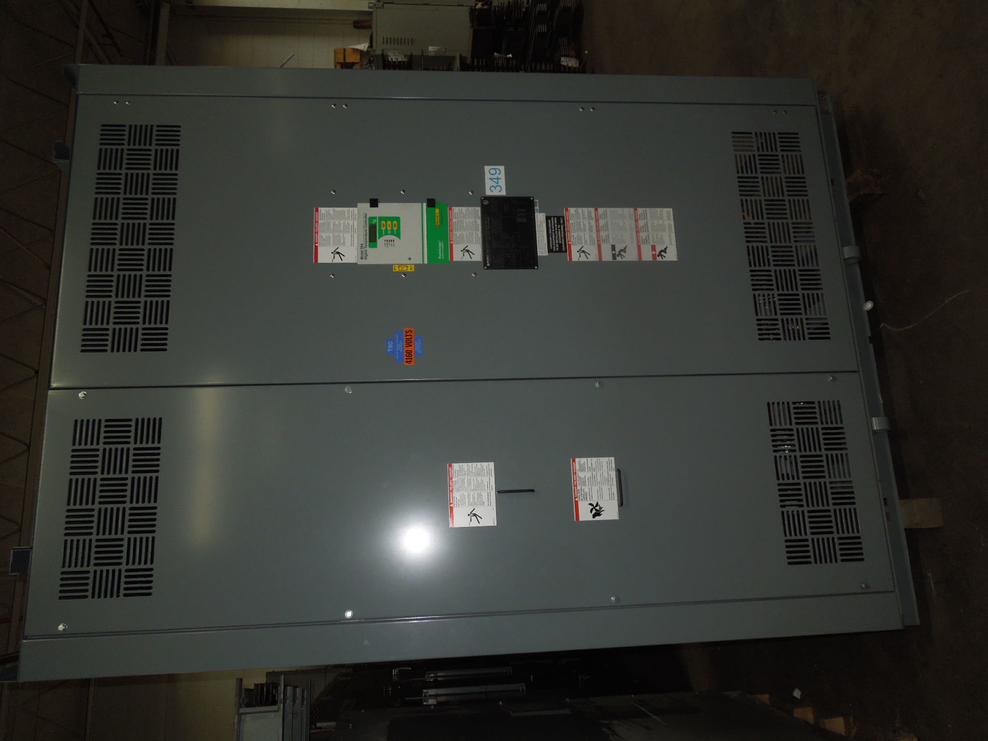 Picture of Square D Medium Voltage Dry Type Transformer | 750/1000 KVA 4160-208Y/120 Volt | 3 Phase NEMA 1 R&G