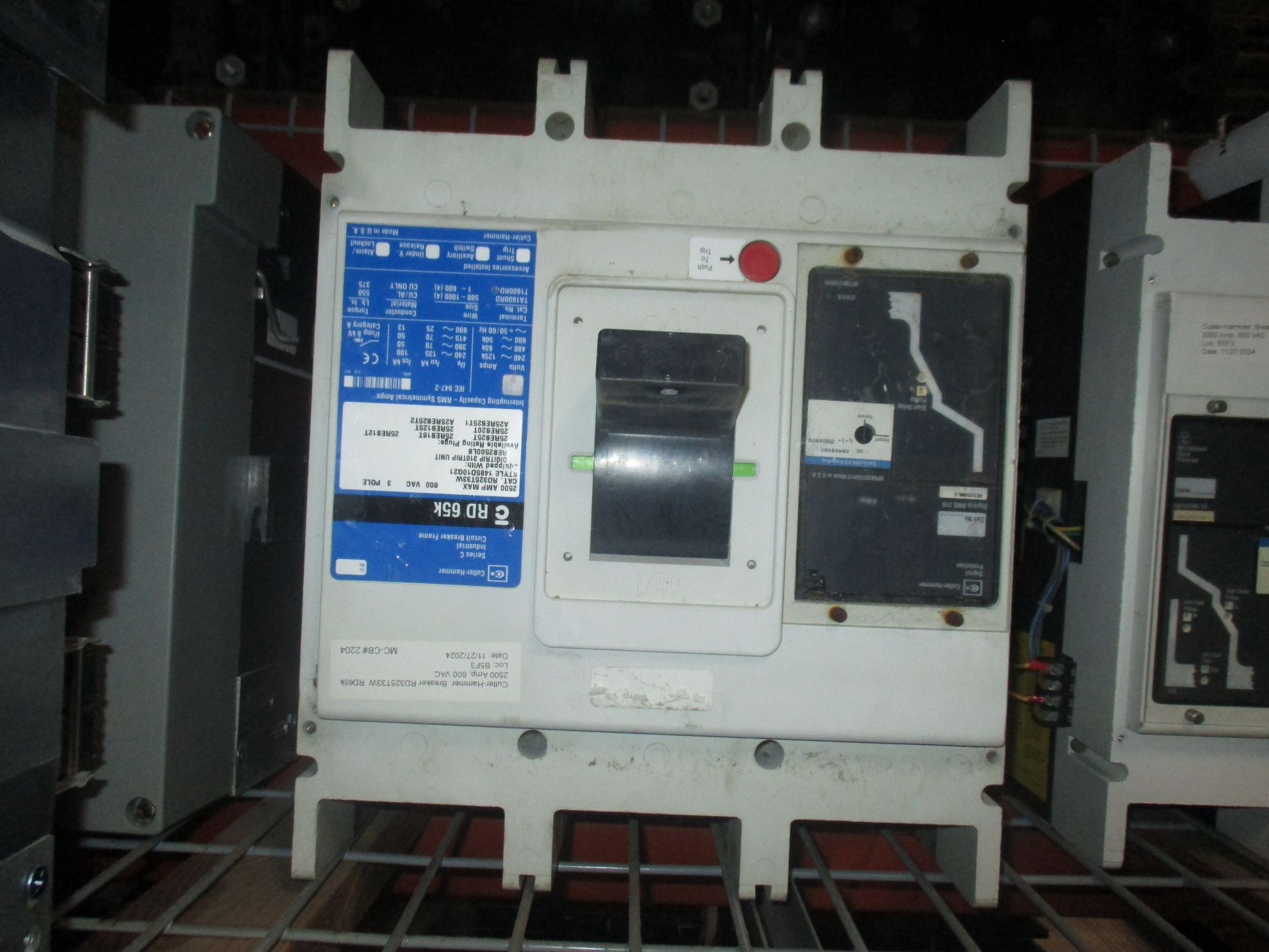 Picture of Cutler-Hammer Series C RD65K Circuit Breaker 2500 Amp 600 Volt AC M/O F/M