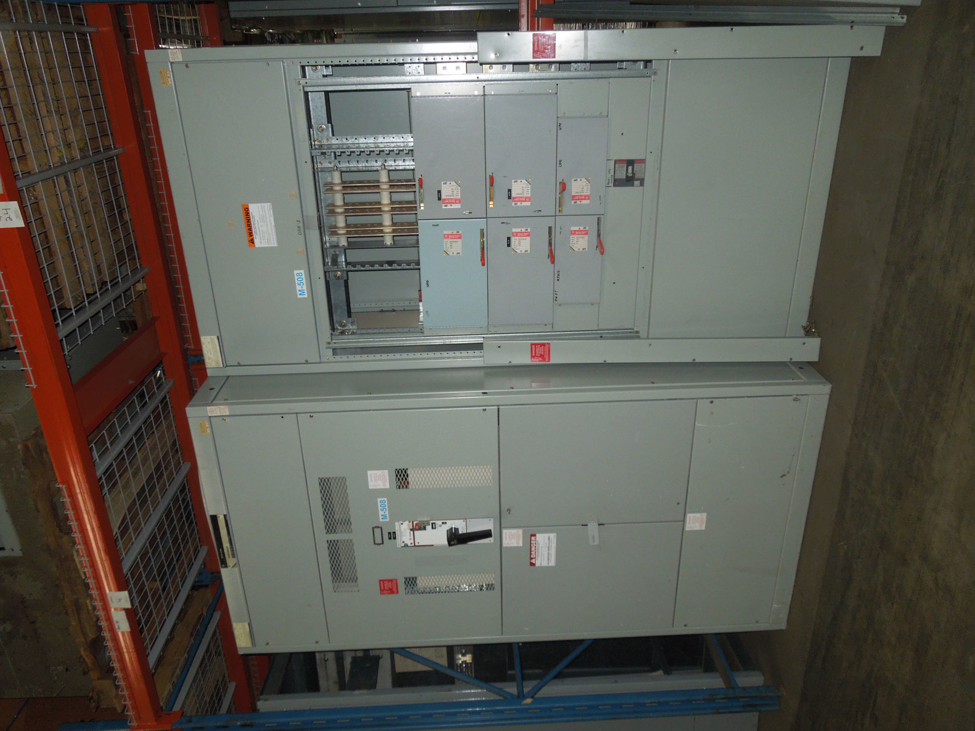 Picture of GE Spectra Series Switchboard THPR3608B 800 Amp 480 Volt 3PH 4W NEMA 1 R&G