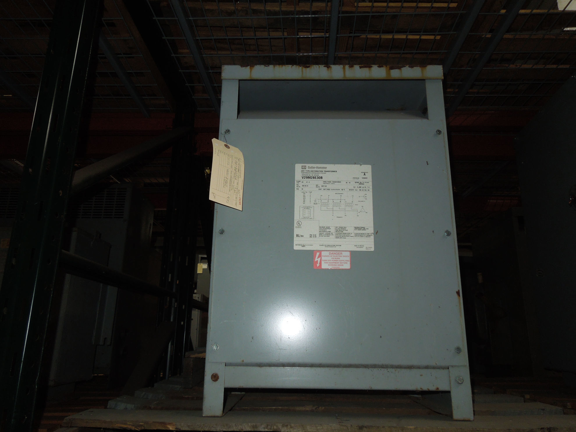 Picture of Cutler-Hammer 30 KVA 208-208Y/120 Volt 3 Phase Low Voltage Dry Type Transformer R&G