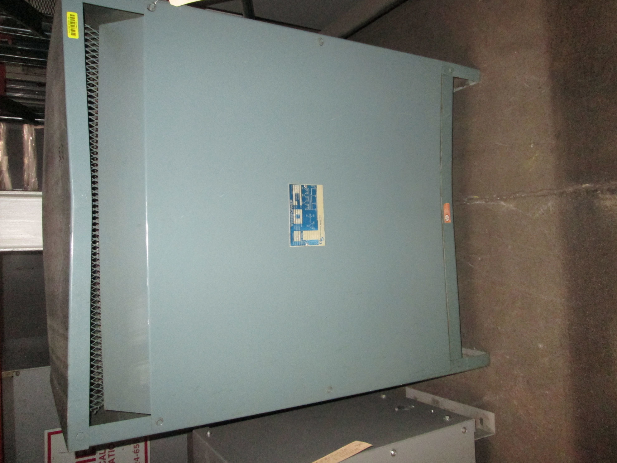 Picture of Hevi-Duty 300/225 KVA 480-208Y/120 Volt 3 Phase Low Voltage Dry Type Transformer R&G