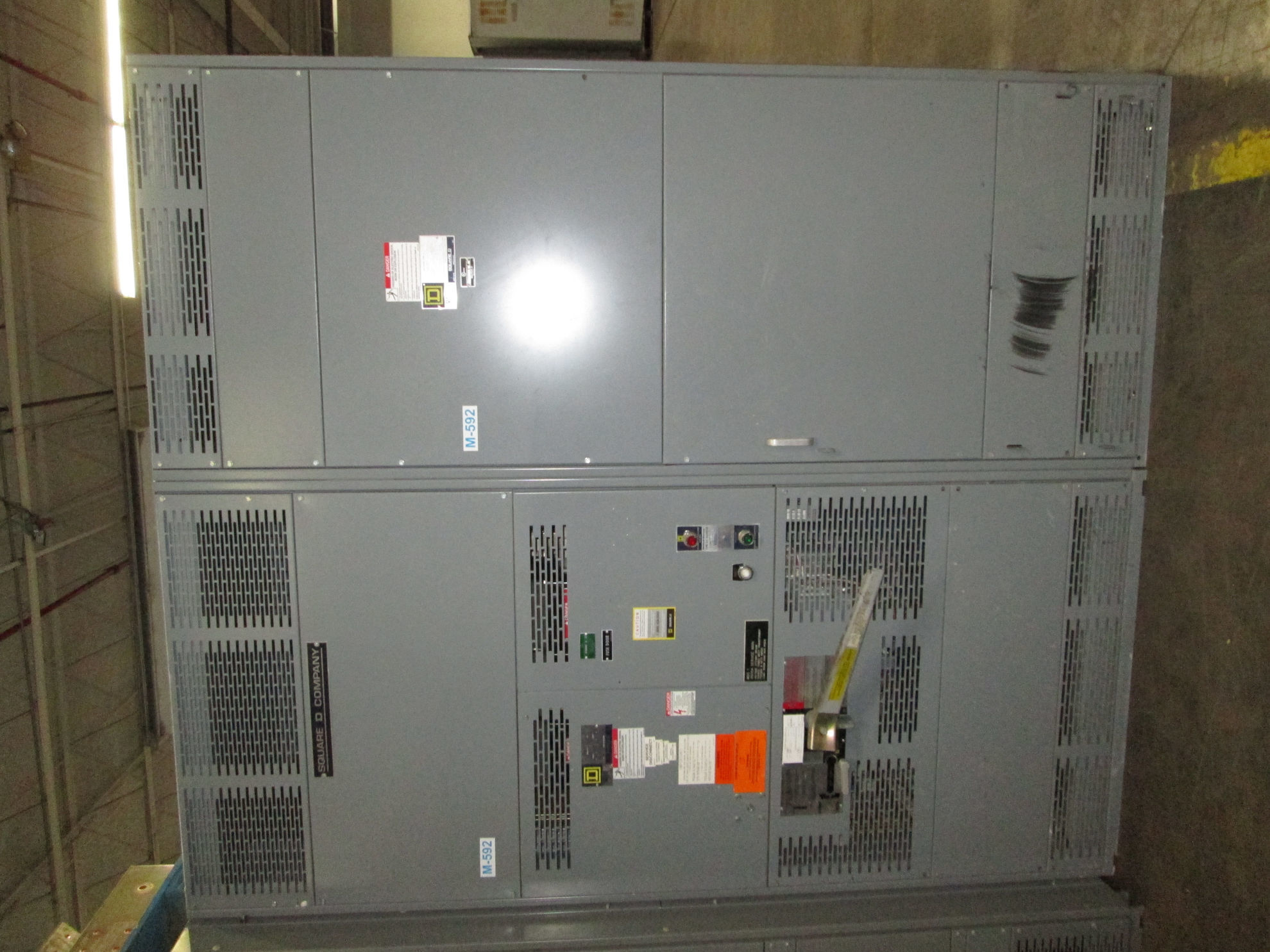 Picture of Square D Power Style Switchboard 3000 Amp Fusible Main 480Y/277 Volt w/ GFI NEMA 1 R&G