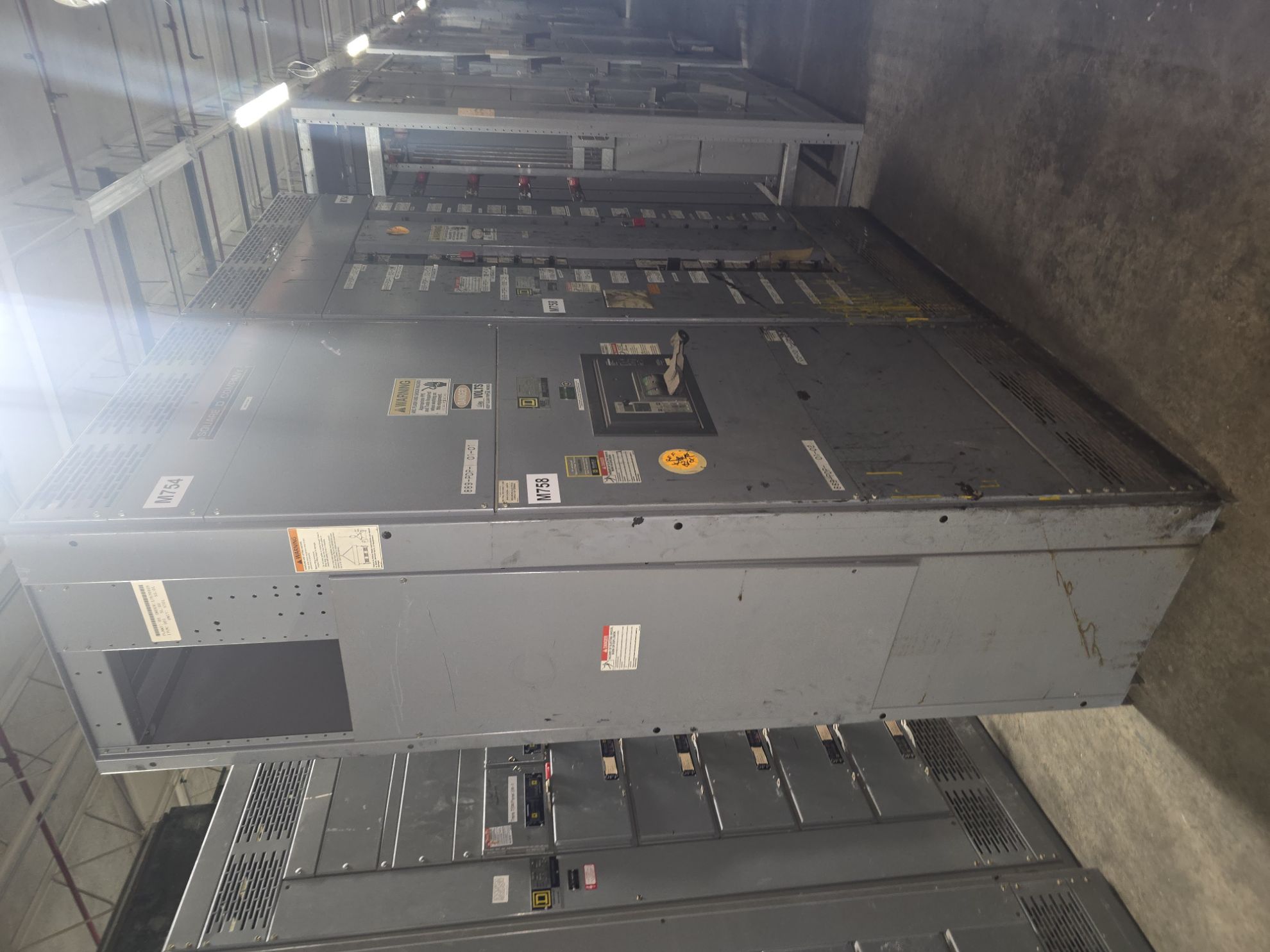 Picture of Square D Power Style Switchboard RGF36160U44A | 1600 Amp Main Breaker | 480Y/277V 3-Phase 4-Wire | NEMA 1 R&G